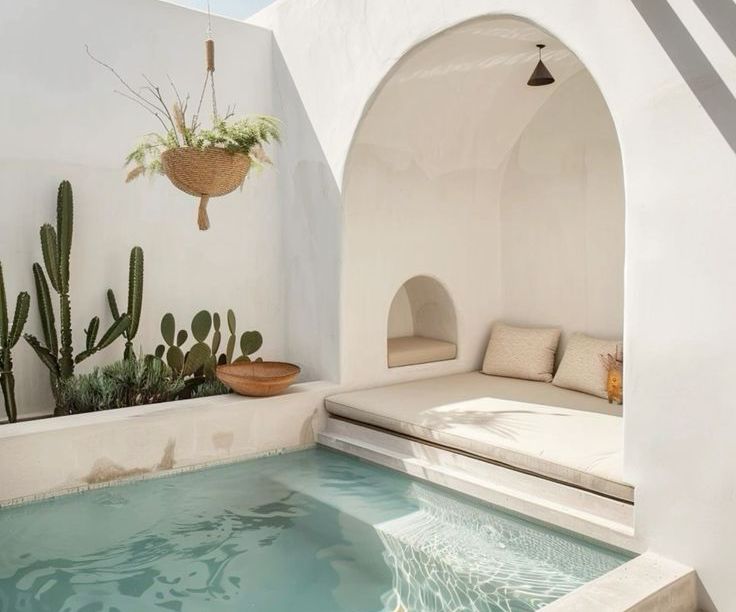 piscine exterieur dans un appartement a seville